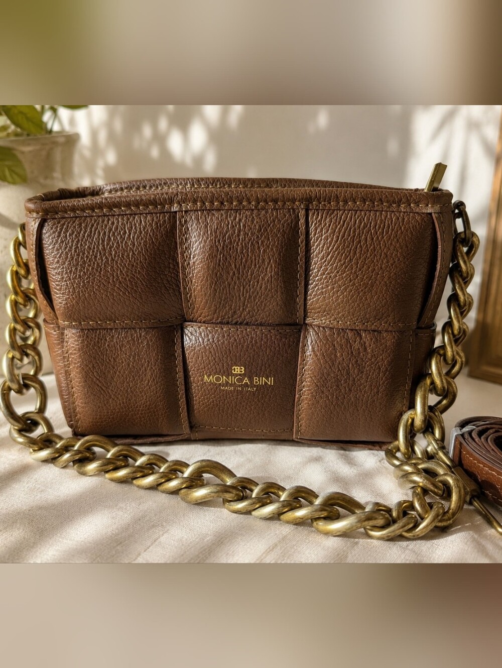 Monica Bini Brown Leather Chain Shoulder Bag Made in Italy